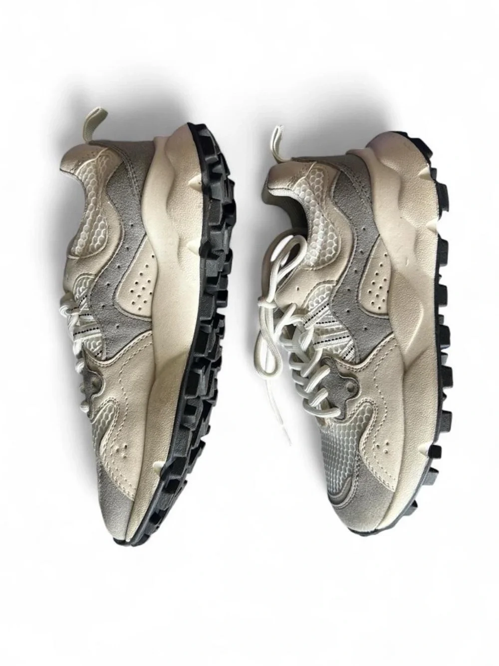 LOFT Versa Women's Neutral White and Gray Chunky Trainer Sneakers